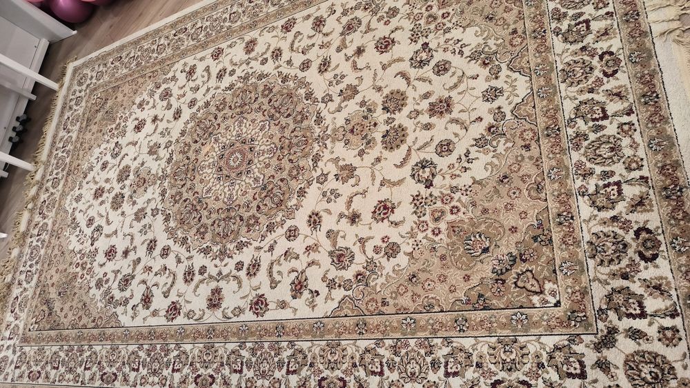 Ковер шелковый Турция, размер 2 на 3 метраетра