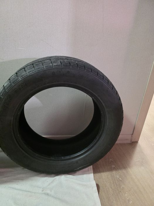 Шины 235/55 R17.