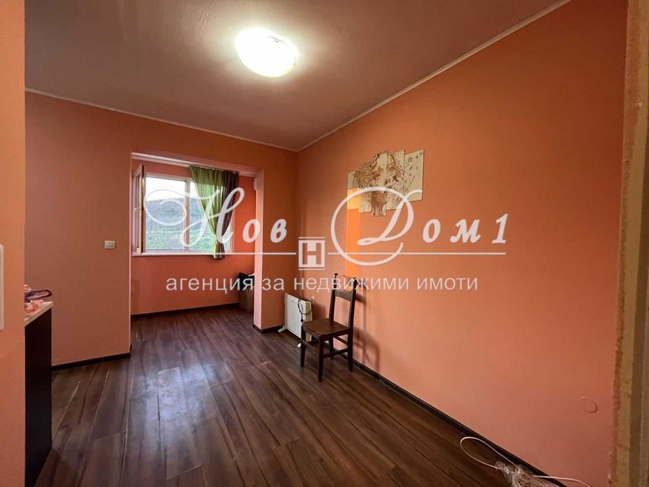 Продава се Двустаен апартамент в Варна, Владислав Варненчик - 61 кв.м за 1343 €/кв.м - Снимка #2