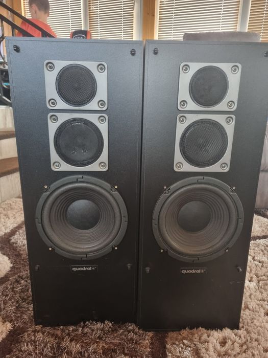 Тонколони QUADRAL