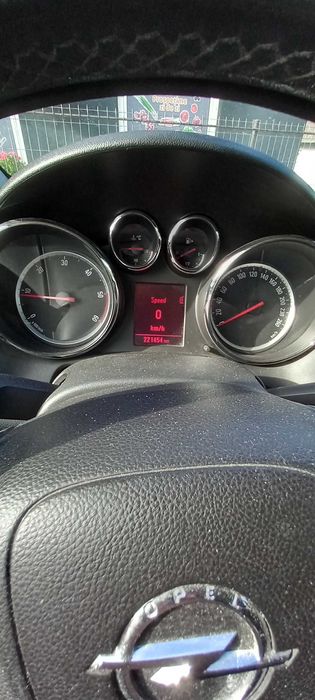 OPEL Astra 2013 — imagine 4