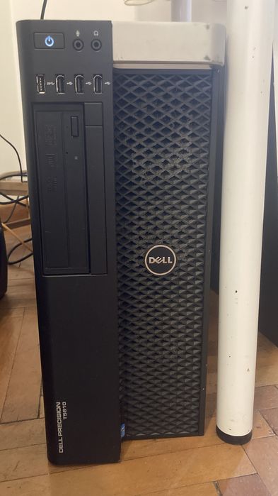 Workstation Server DELL T5610 cu dual CPU, 32GB DDR3 si placa video