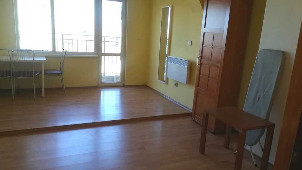 Дава се под наем Тристаен апартамент в София, Медицинска академия - 100 кв.м за 800 € - Снимка #4