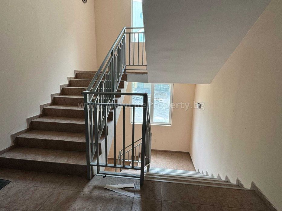 Продава се Хотел в к.к. Слънчев бряг - 1345 кв.м за 1004 €/кв.м - Снимка #4