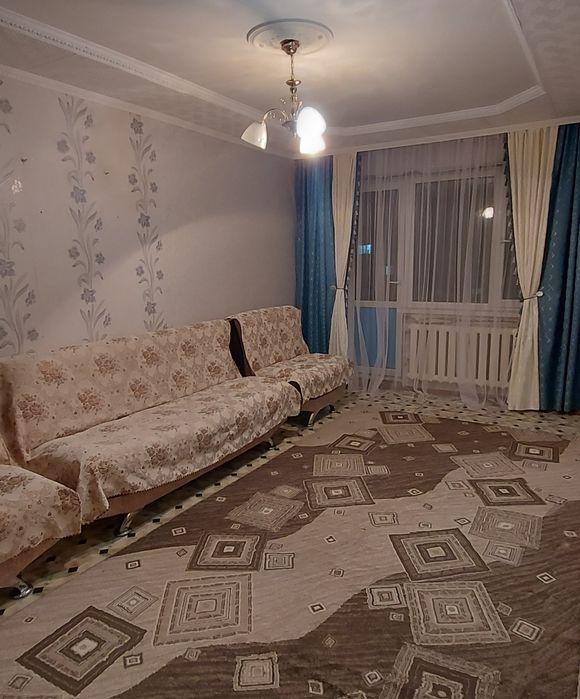 2  комнатная квартира на деева 13