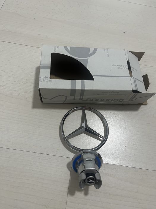 Емблеми за автомобили Mercedes BMW Mazda