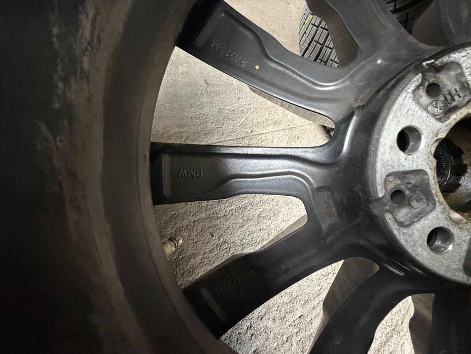 Джанти със зимни гуми Michlein 275/45 R20 305/40 R20 G05 G06