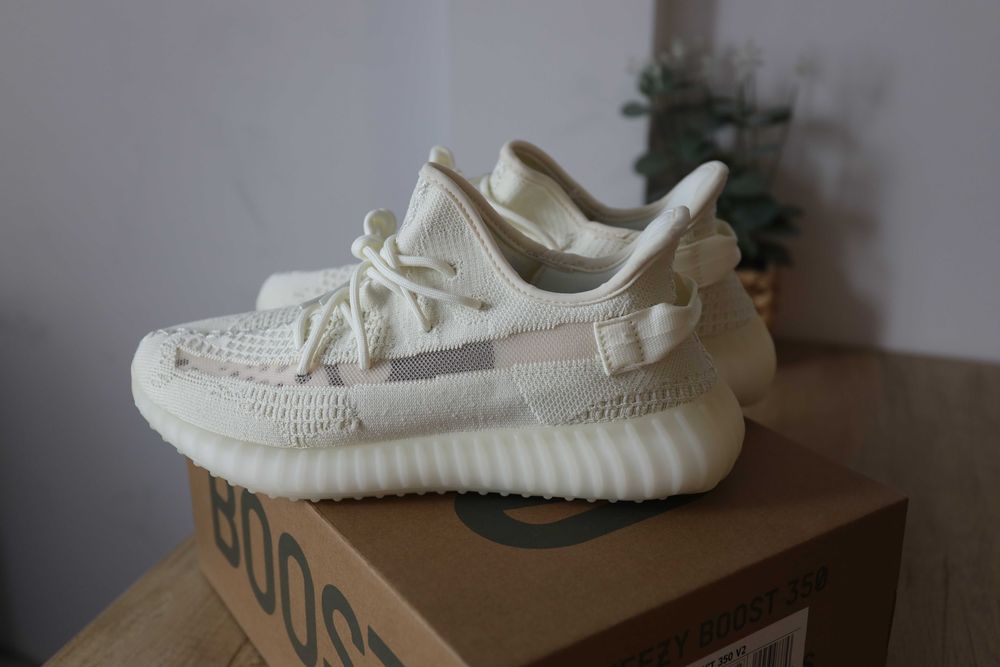 Yeezy 350 v2 Bone 40 41 42 43 44