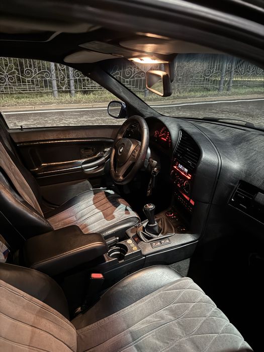 Bmw e36 3.2л (японец)