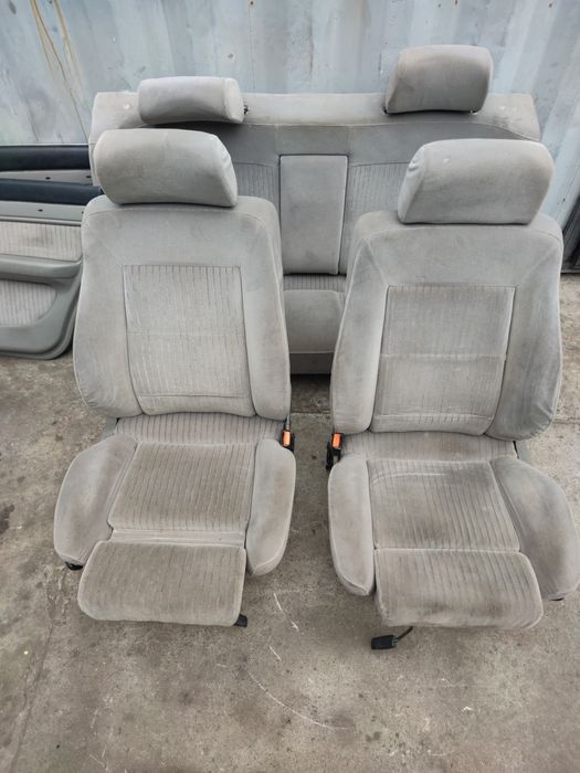 Салон на Ауди с4