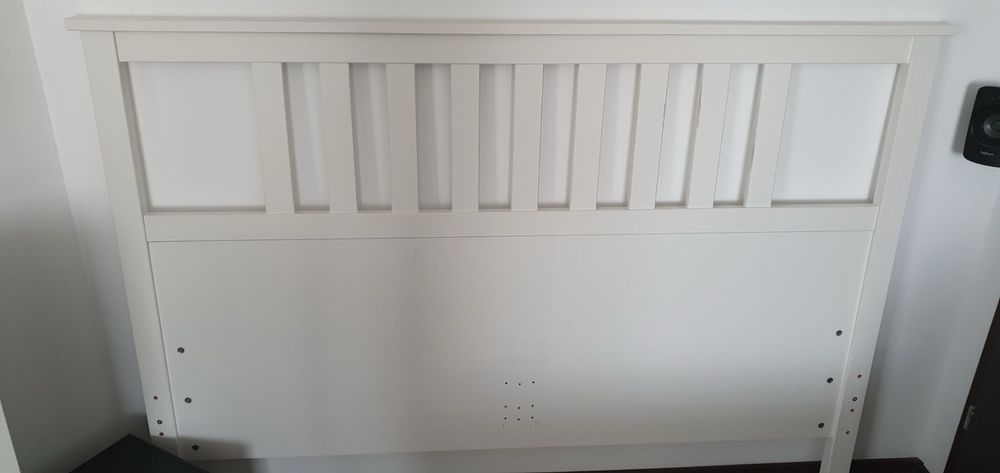 Продавам Икеа спалня HEMNES