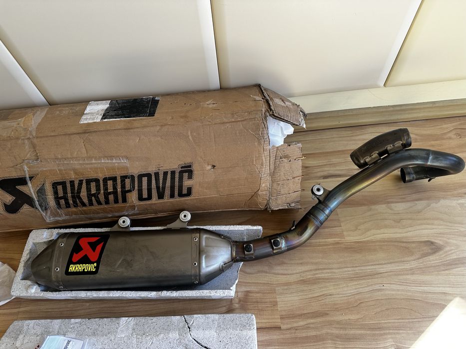 Akrapovic цяла генерация ауспух ктм хусквафна