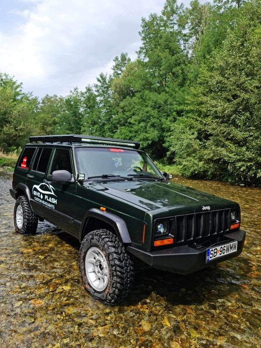 Roof Rack Portbagaj Jeep Cherokee XJ