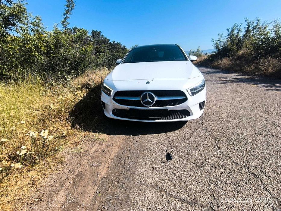 Mercedes-Benz A 200 Pano* Led* Virtual*