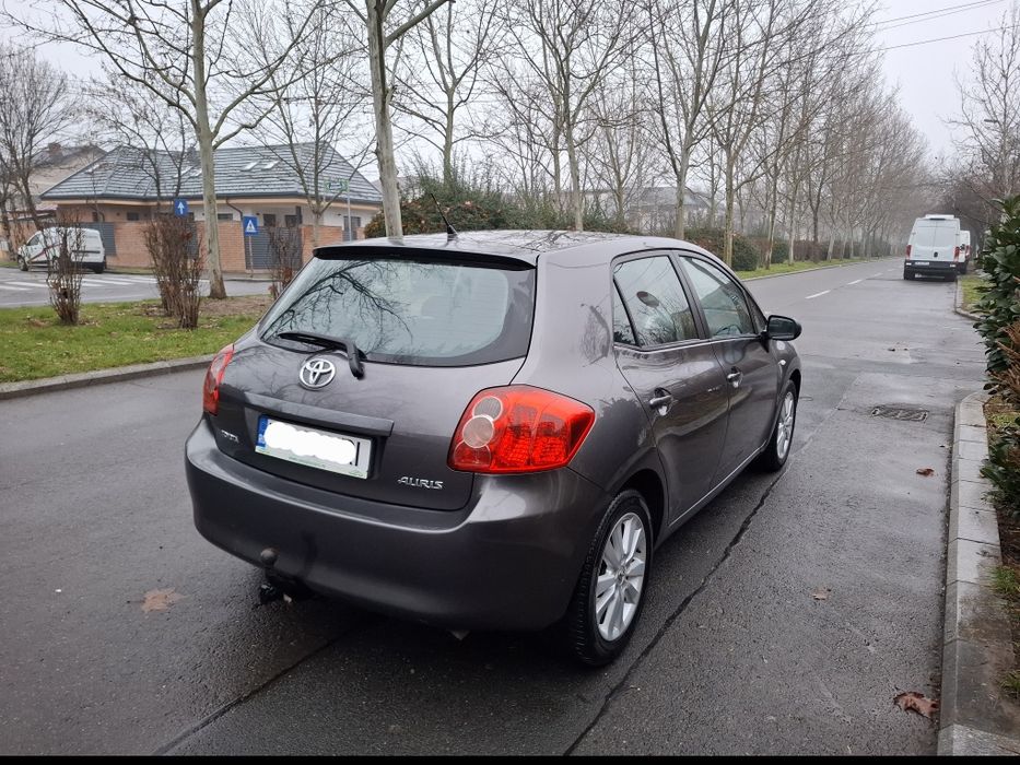 Toyota Auris AUTOMATA 1.6 Benzina cu Gpl Km Reali MASINA INGRIJITA