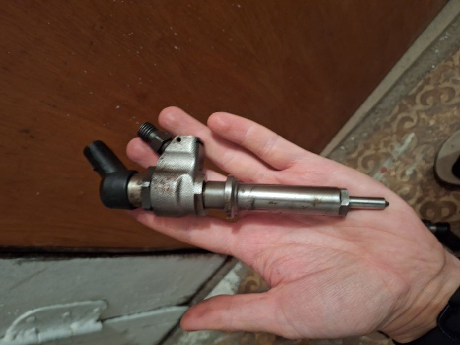 Injectoare peugeot 307 2.0