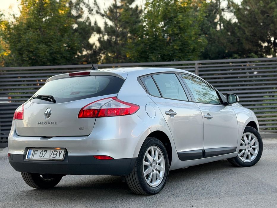 RENAULT Megane 2011 — imagine 2