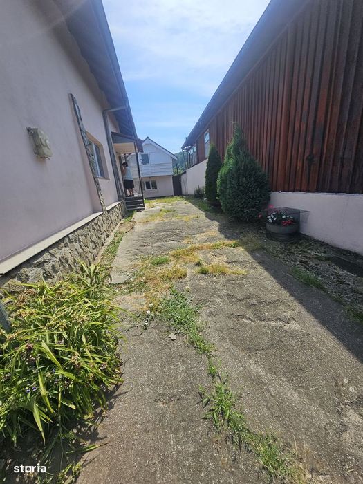 Casa si teren Goranu Rm Valcea