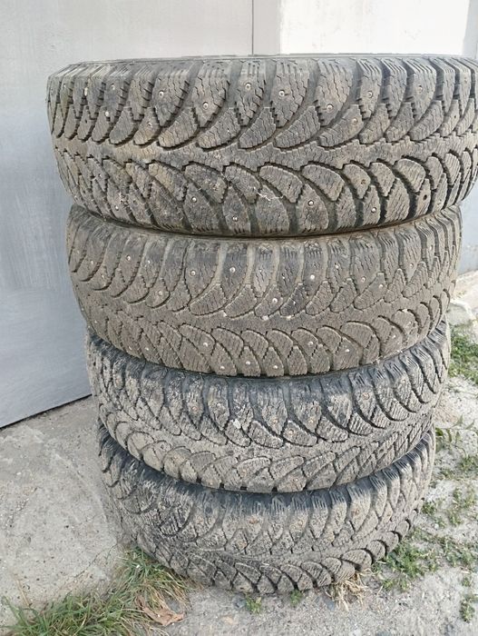 Продам зимние шины