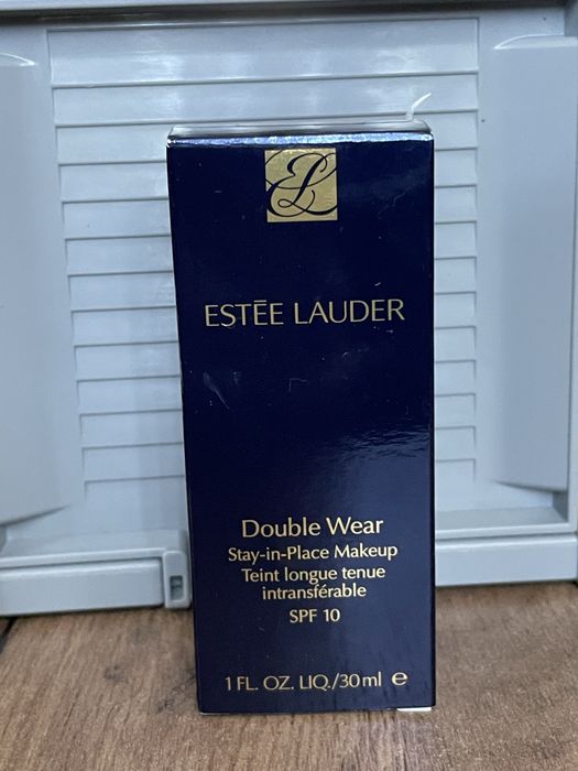 Estee Lauder Double Wear 1W1
