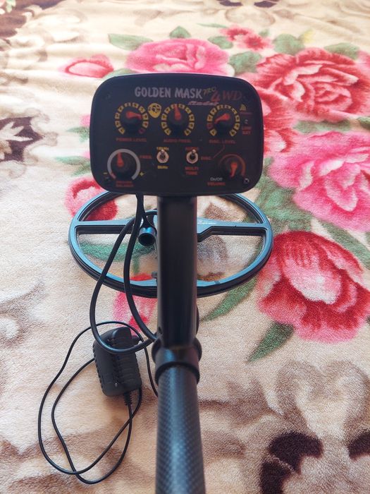 Металотърсач метал детектор