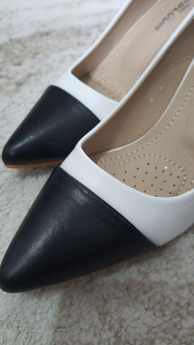 Pantofi Damă Eleganți cu Toc Gros Alb-Negru