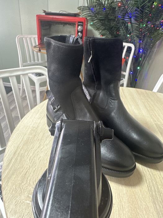 Продам Сапоги ЕТОR