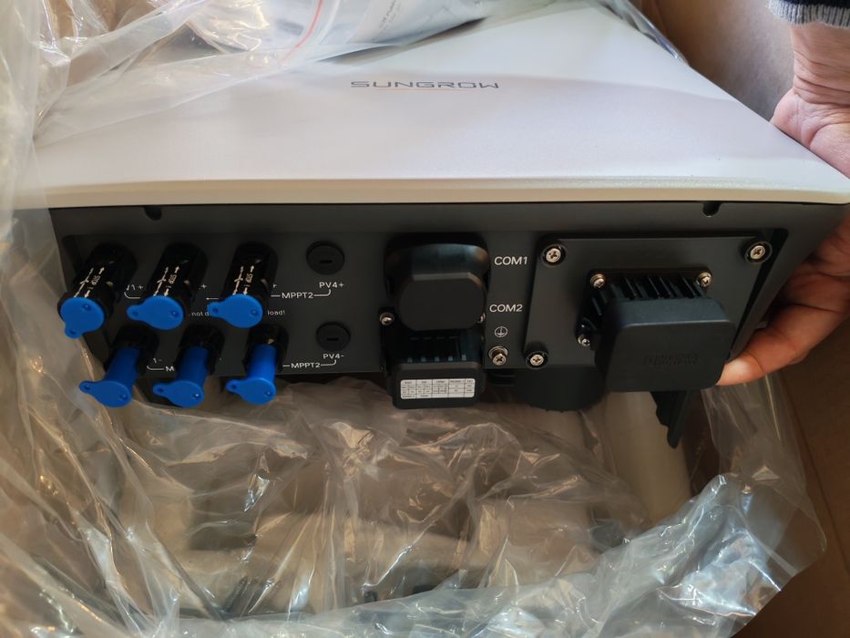 Invertor fotovoltaic Sungrow SG12RT Premium 12kW trifazat – NOU