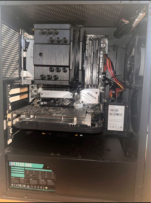 Ryzen 7 5700x продам