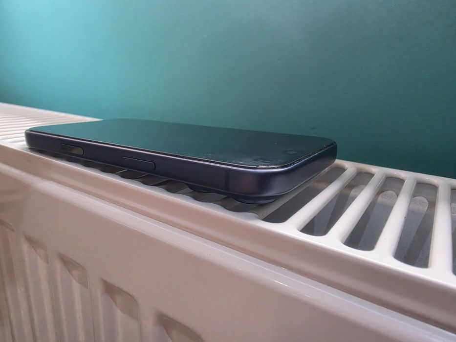 IPhone  17 pro с гаранция