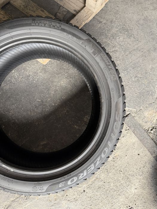 4 anvelope iarna 255/40/18 + 225/45/18 , Pirelli , RunFlat !