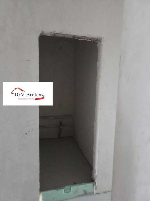 Продава се Тристаен апартамент в София, Надежда 2 - 104 кв.м за 2145 €/кв.м - Снимка #4