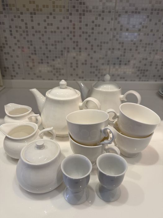 Продам столовую посуду