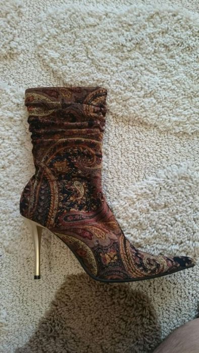 Сапожки CUSSI новые