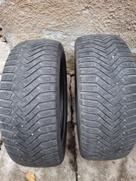Vând cauciucuri de iarnă 205 55 r16 ,negociabil