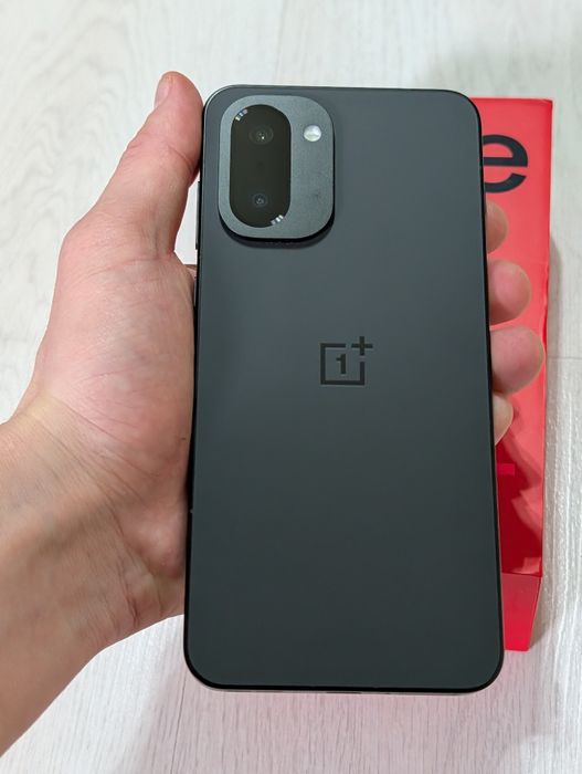 One Plus Ace 6T 256 gb Ram 24 5G