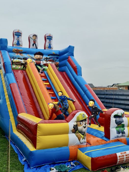 Tobogane gonflabile de inchiriat topogane