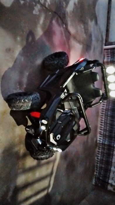 Bolalar mashinasi sotiladi. Kelishtirib beramiz.