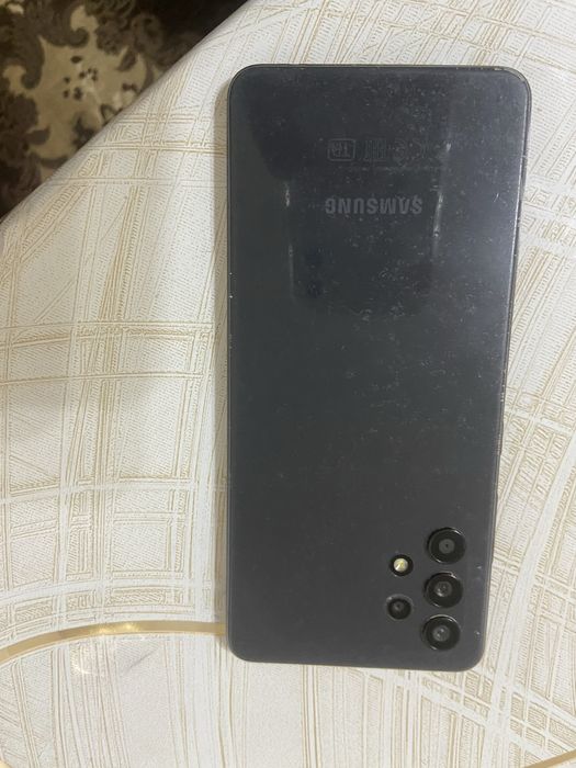 Самсунг телефон продам