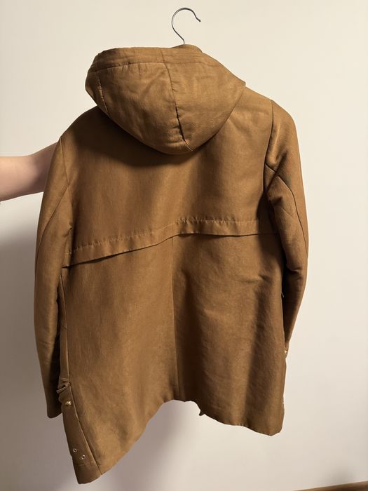 Кафяво яке Mango