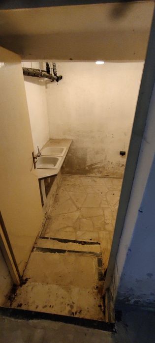 Заведение за продажба в ж.к Възраждане