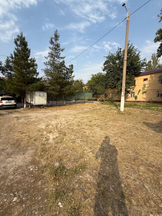 Продаётся  участка земля под бизнес Бектемирский район Водник магазин