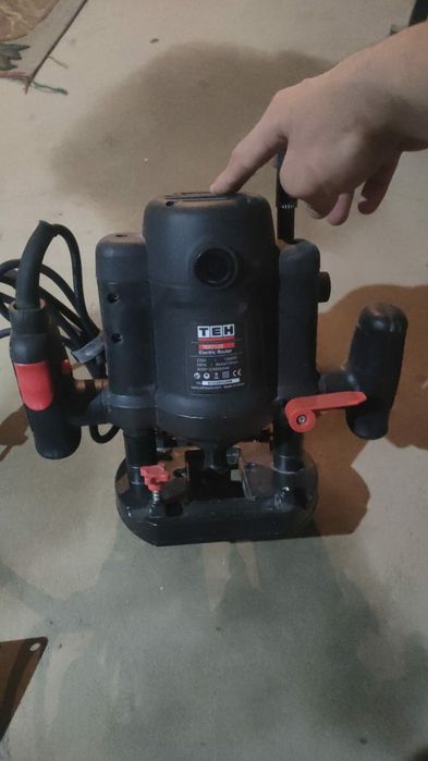 Продается фрезер