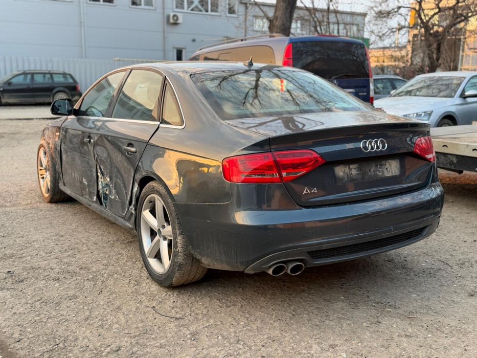 Vand Audi A4 2009, Euro 5 diesel, AVARIAT!!!