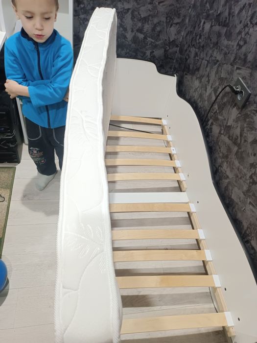 Продается Кровать 35000