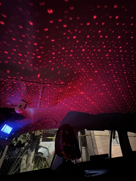 Încărcător auto 4 /1 nou +laser intrer stelar