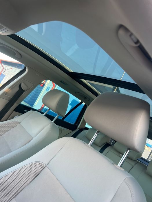 Wolkswagen Golf 6 Panoramic - RATE /CASH