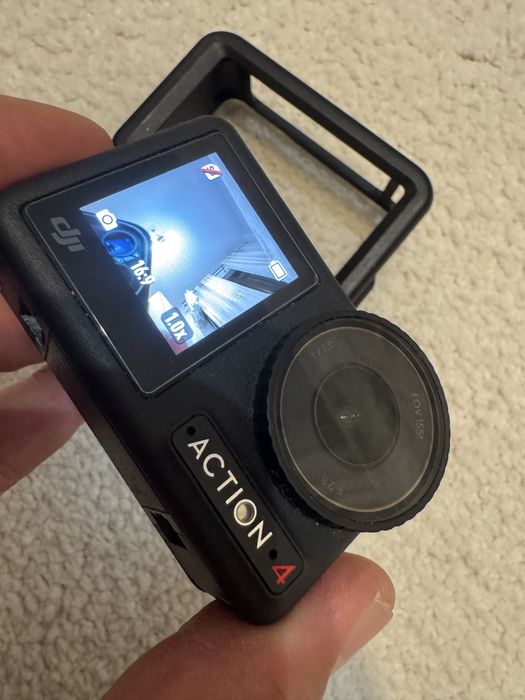 Camera actiune dji osmo action 4