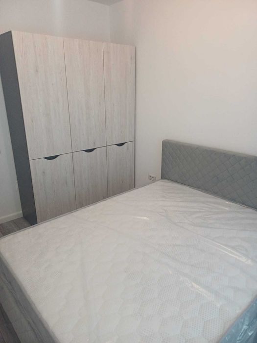 Închiriez garsoniera Militari Residence