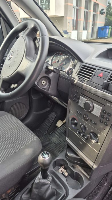 Opel Meriva 1.3 CDTI (75к.с.) 2009 година